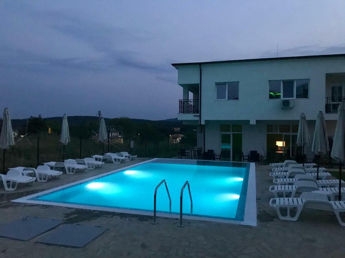 Ancient Well Hotel Sozopol Exterior photo